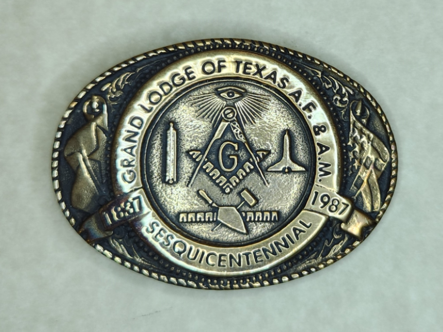 [Buckle Pic Missing] (Click here)